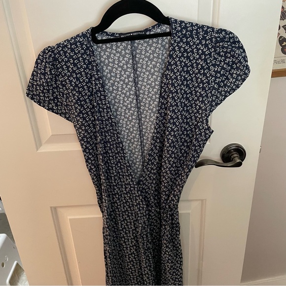 ROBBIE DRESS brandy Melville - Picture 6 of 10